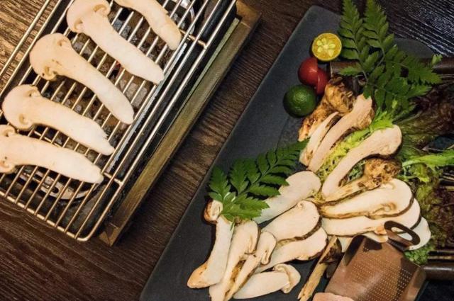 圖片關(guān)鍵詞 國(guó)家蘑菇地理:中國(guó)哪里的蘑菇最好吃?